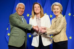 Da sinistra a destra, António Costa, Presidente del Consiglio dell’UE, Roberta Metsola, Presidente del Parlamento Europeo e and Ursula von der Leyen, Presidente della Commissione UE - Foto: European Union, 2024